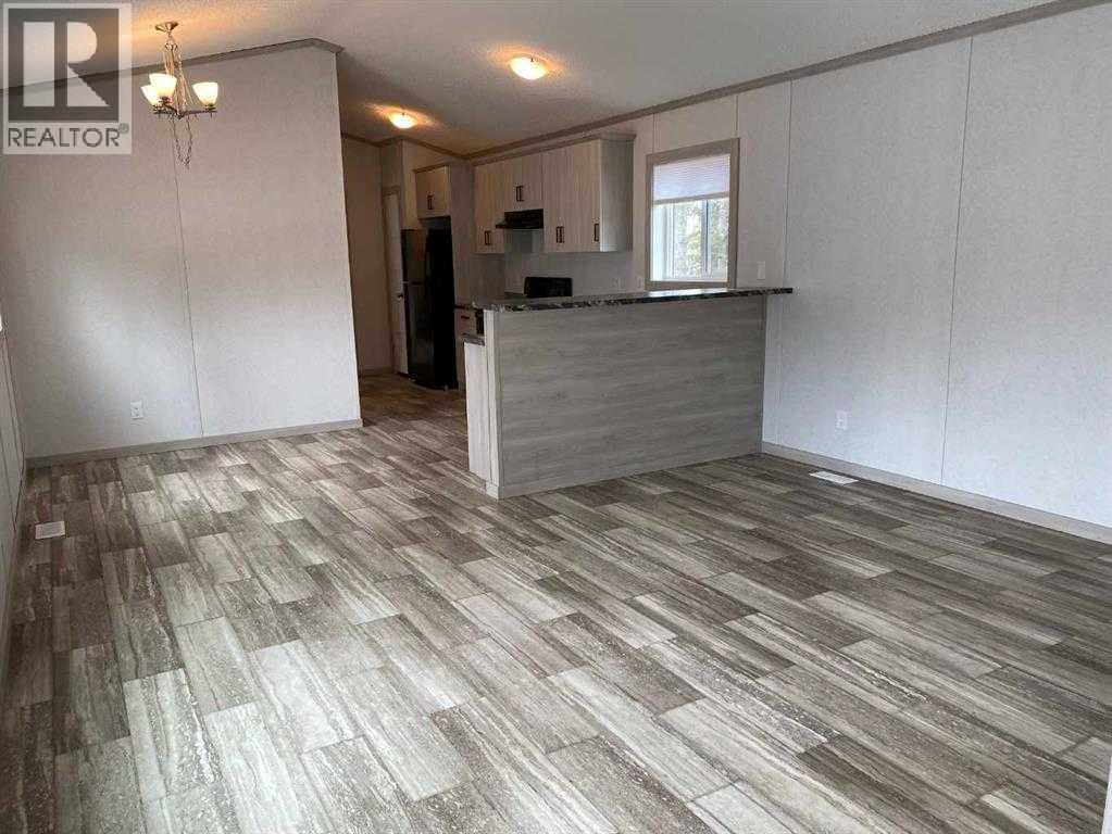 36, 4308 42 Avenue - 7