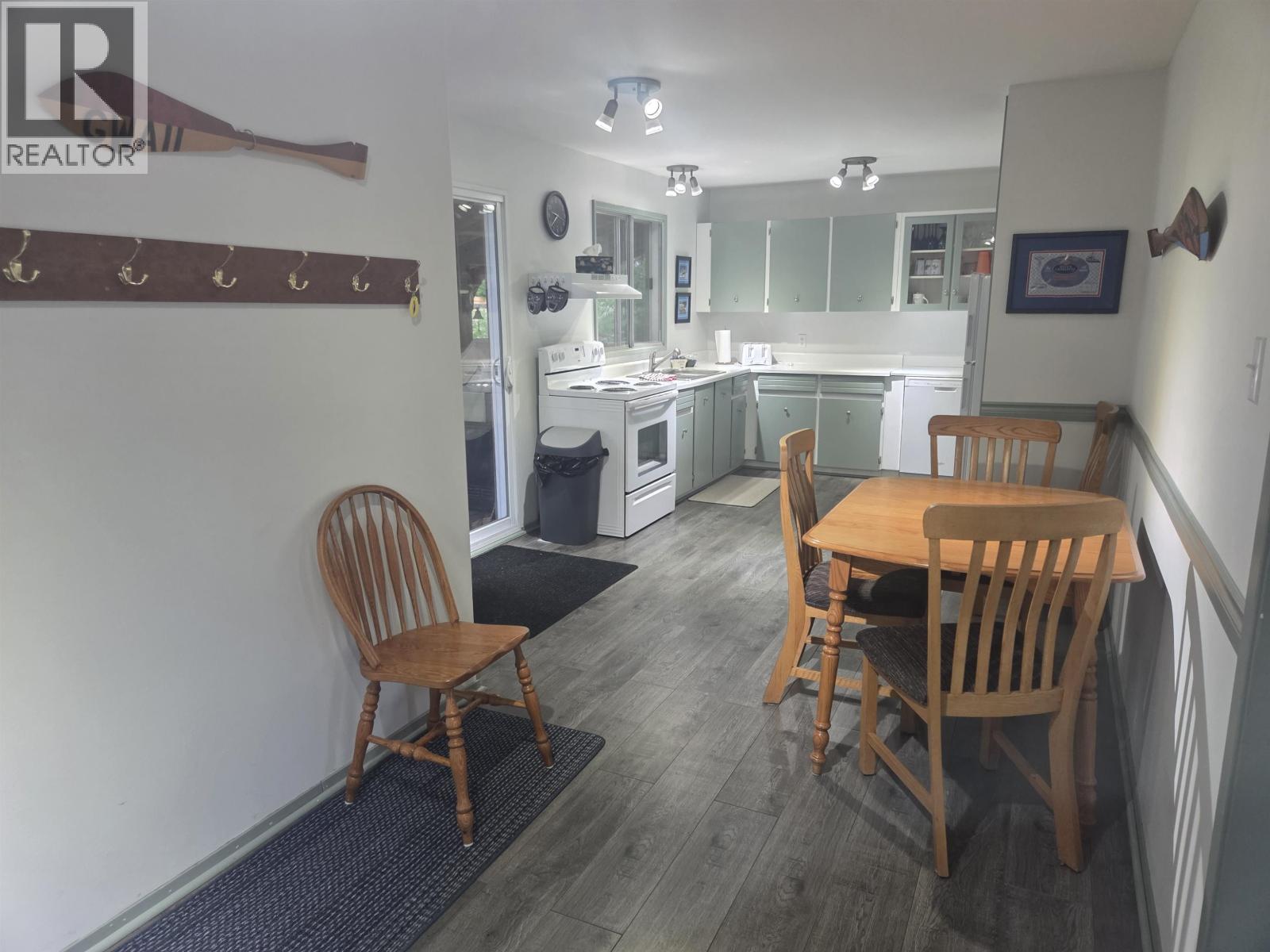 2050-2052 MAPLE CRESCENT, Masset — photo 3