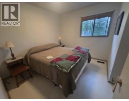 2050-2052 Maple Crescent, Masset, BC V0T1M0 Photo 8