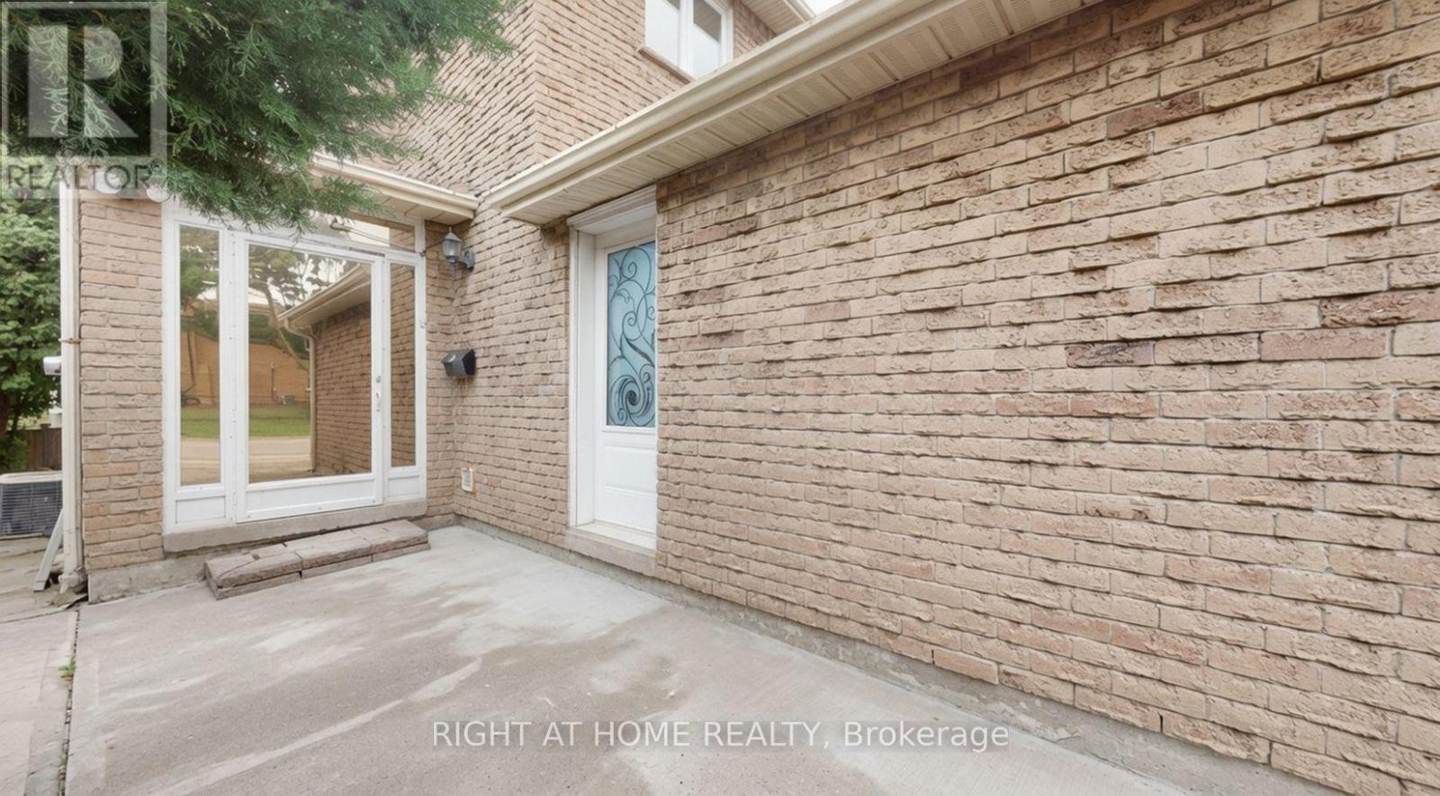 35 CHALFIELD LANE - 7