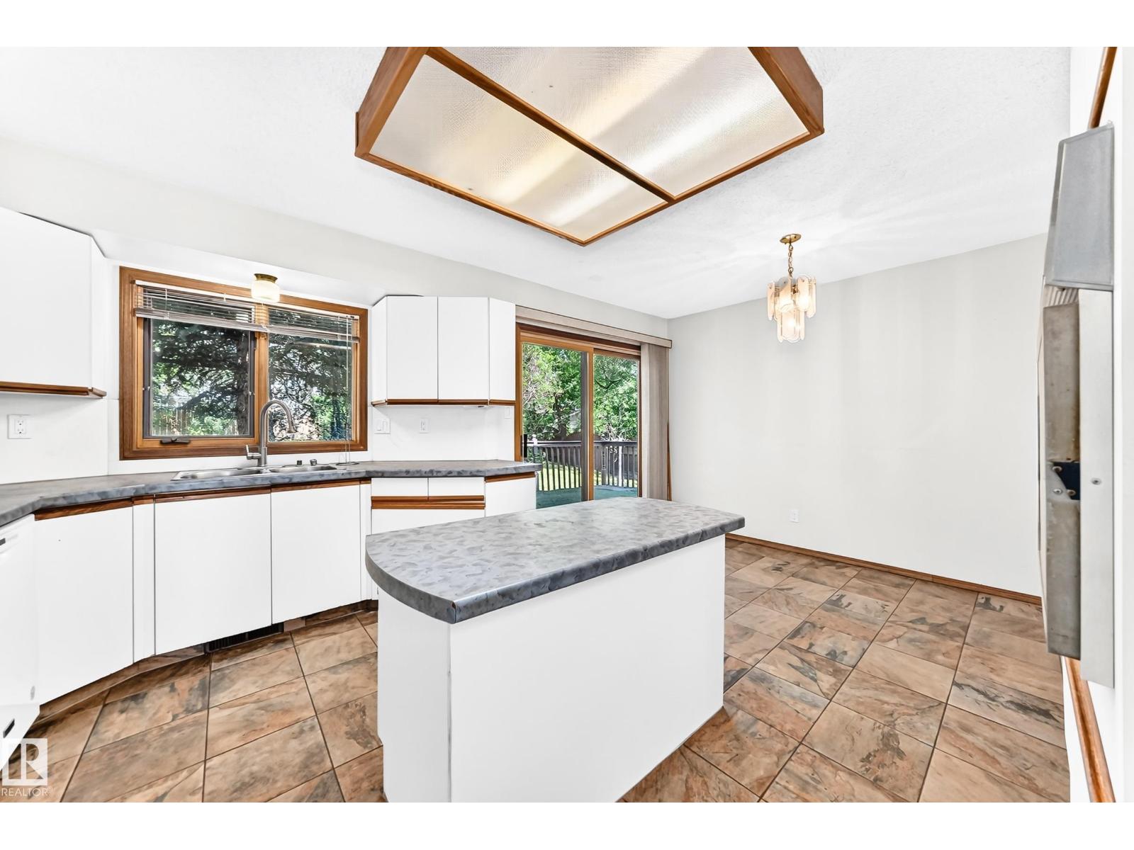 4208 RAMSAY RD NW - 8