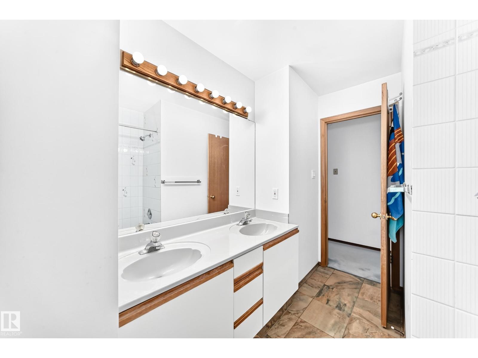 4208 RAMSAY RD NW - 34