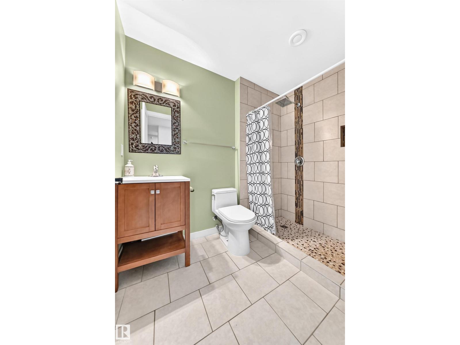 17819 8 AV SW - 49