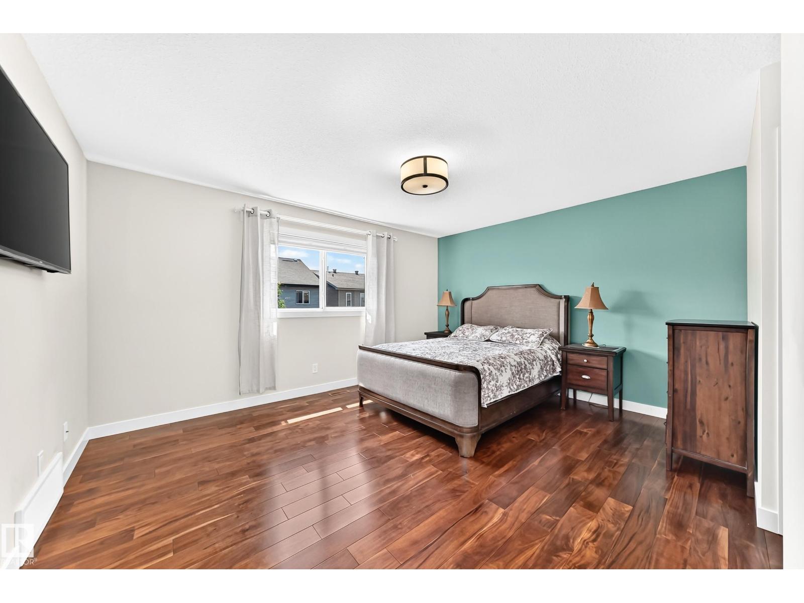 17819 8 AV SW - 27