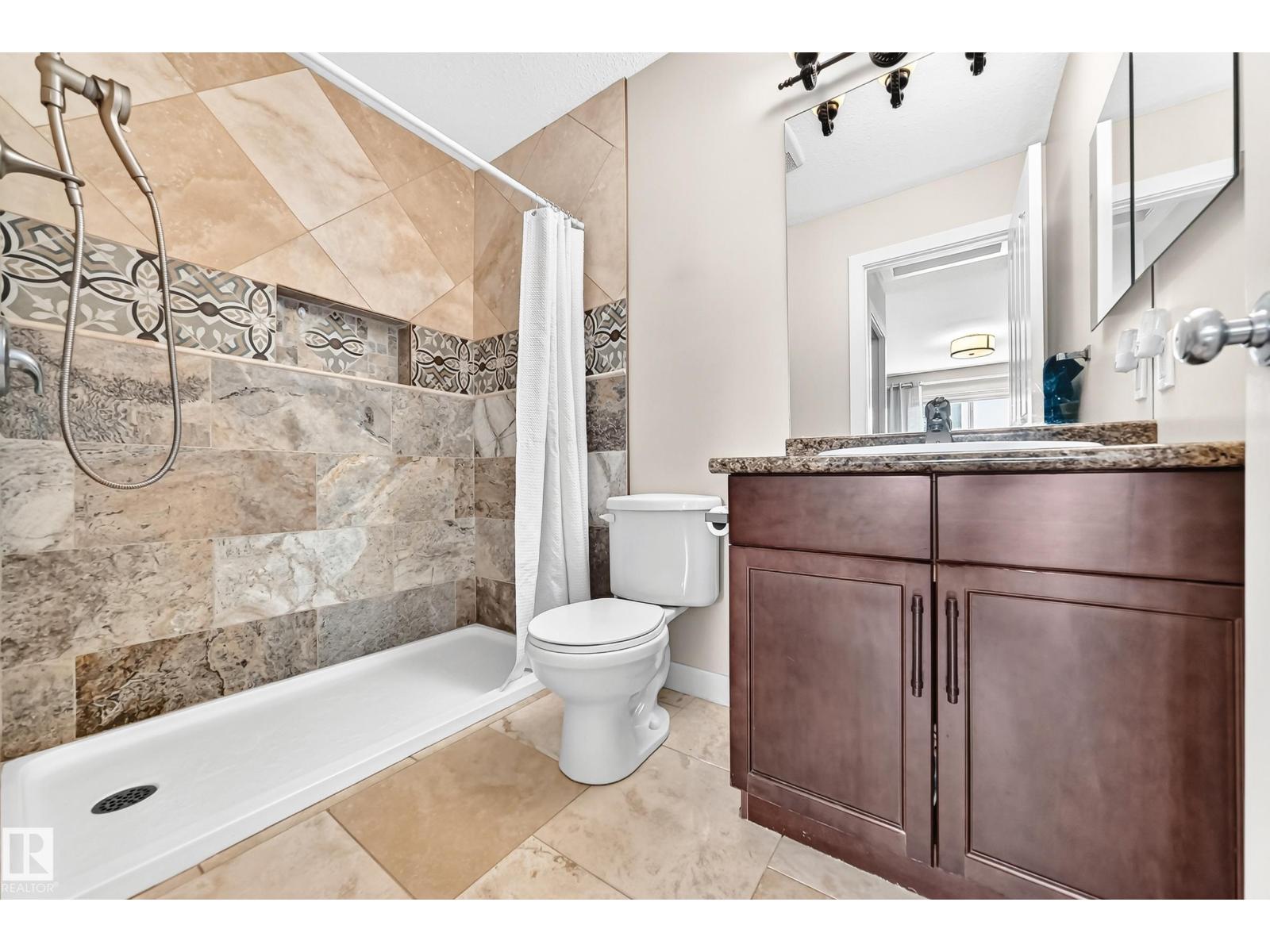 17819 8 AV SW - 31