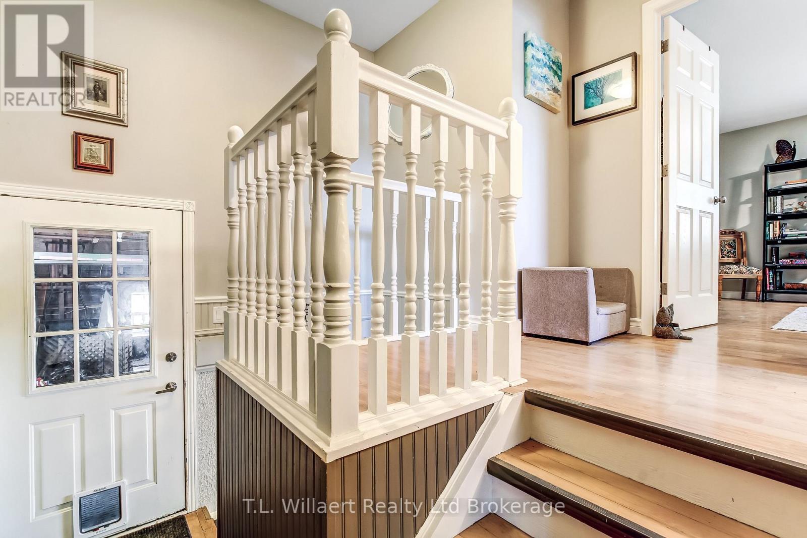17 POTTERS ROAD - 19