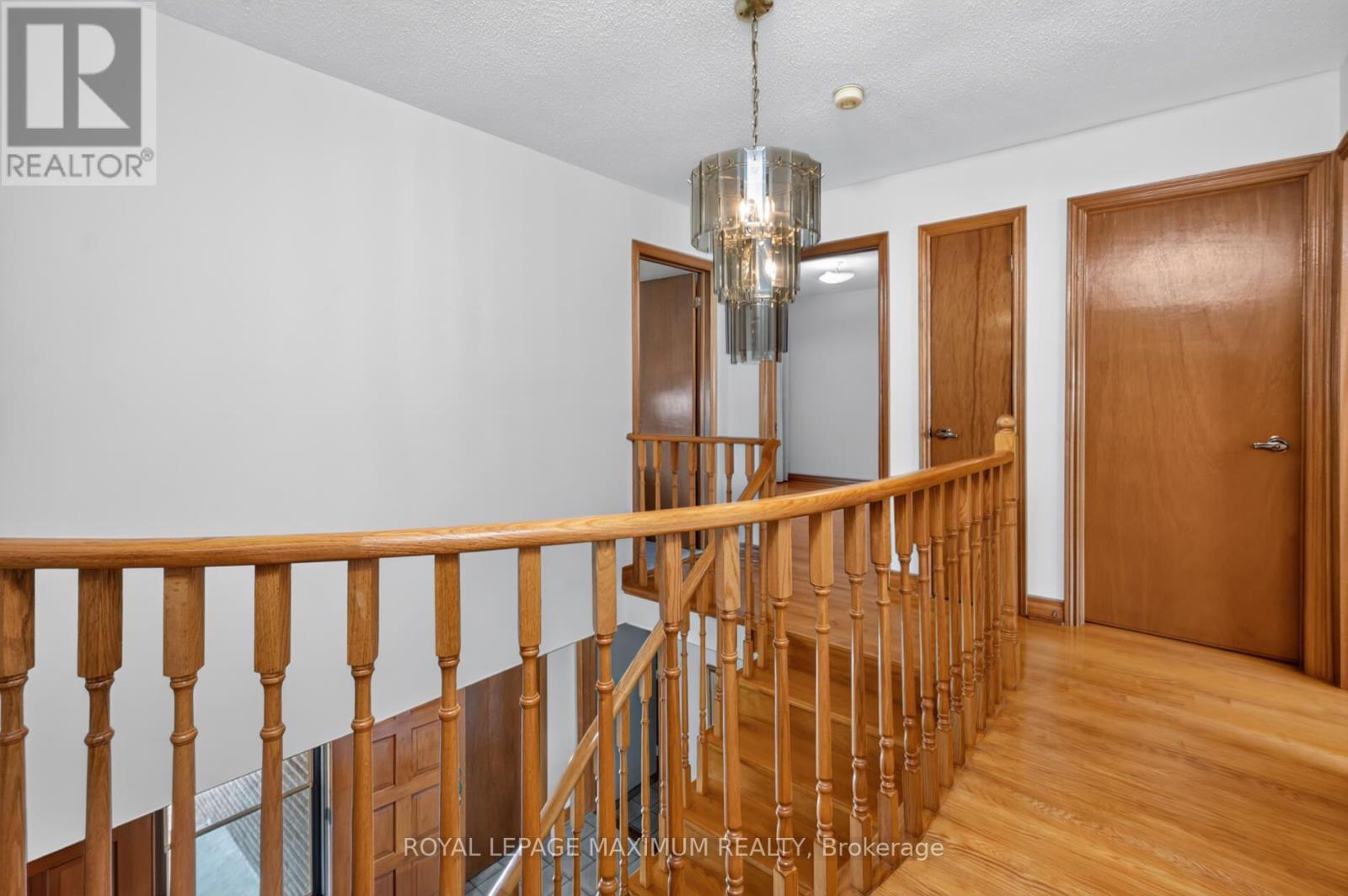 162 WIGWOSS DRIVE - 14