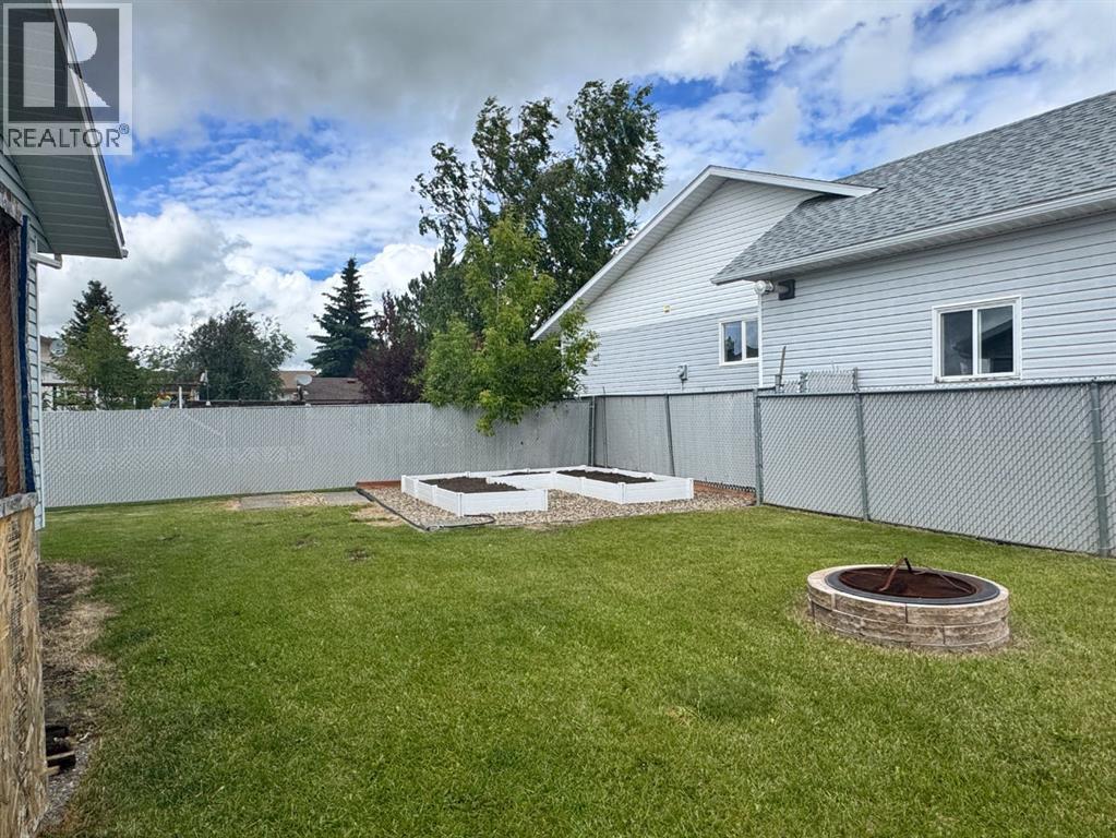 11300 110 Avenue Crescent - 37