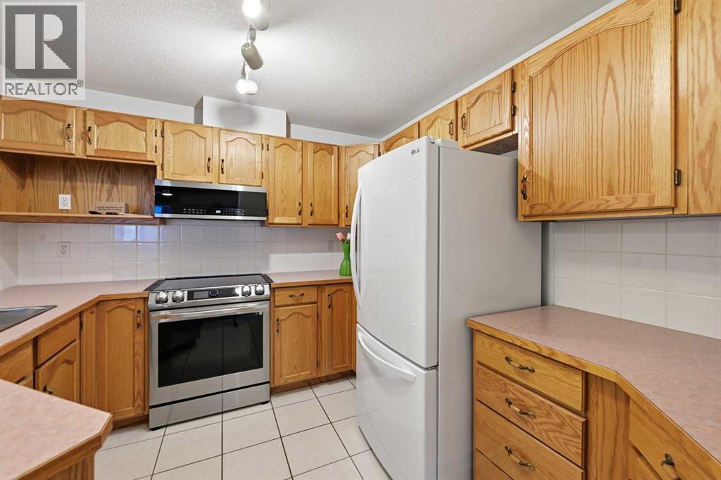 #439 165 Manora Place NE - 15