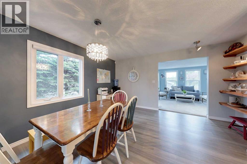 321 9 Street NE - 10