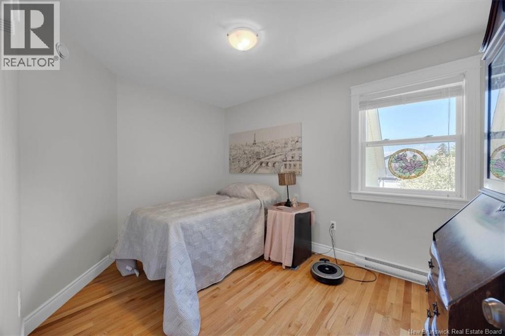 25 Carriage Way - Image 19