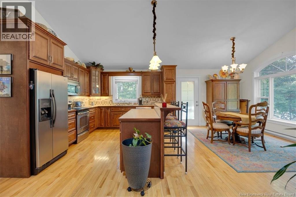 25 Carriage Way - Image 13