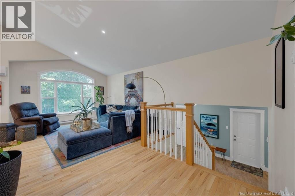 25 Carriage Way - Image 6
