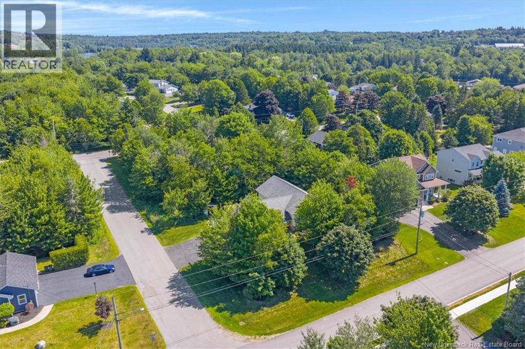 25 Carriage Way - Image 39