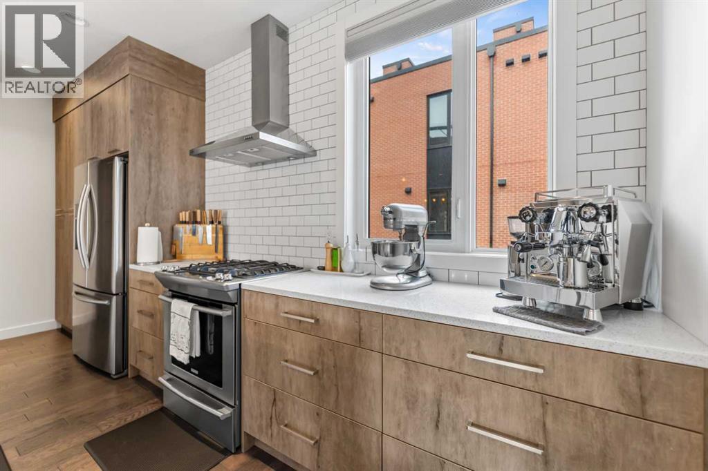 3040 Parkdale Boulevard NW - 14