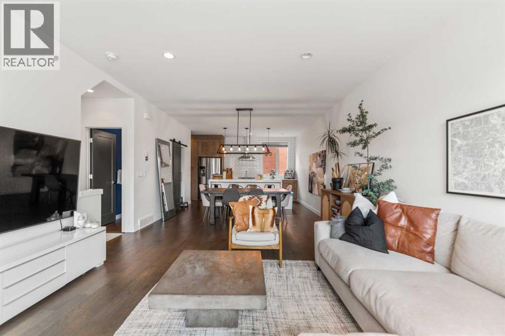 3040 Parkdale Boulevard NW - 22