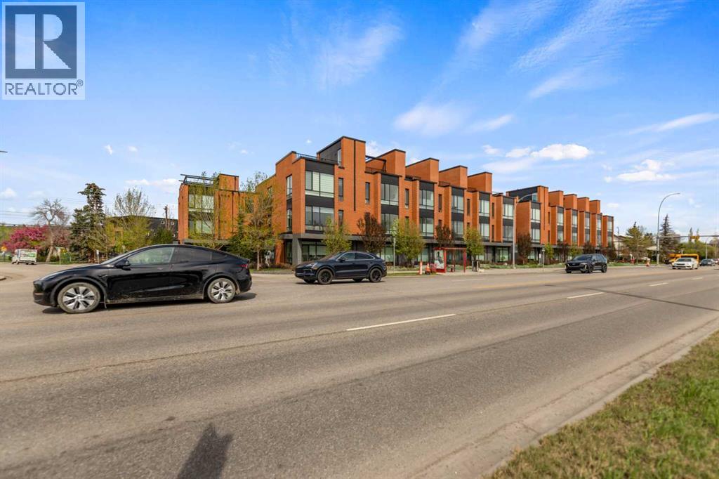 3040 Parkdale Boulevard NW - 37