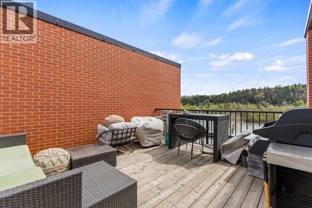 3040 Parkdale Boulevard NW - 33
