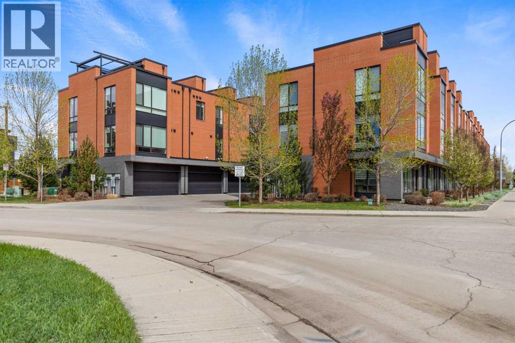 3040 Parkdale Boulevard NW - 36