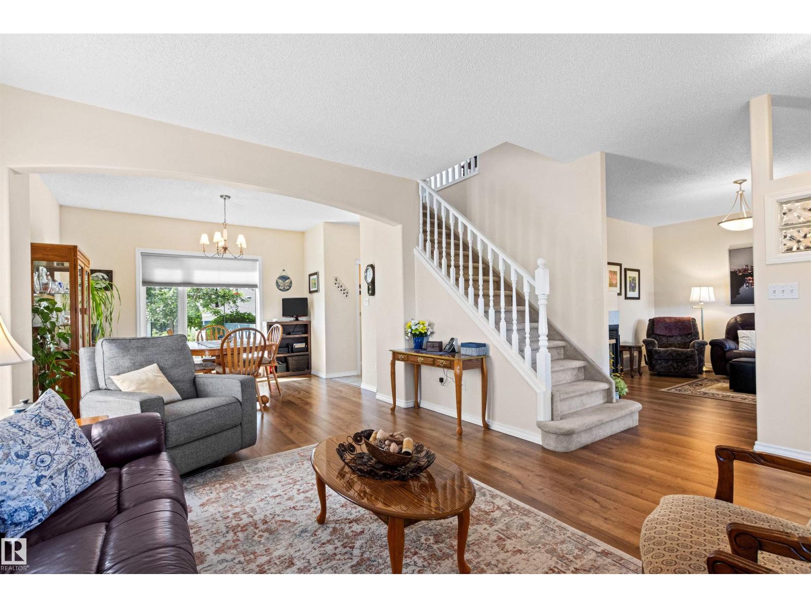 376 Paquin ST - 12