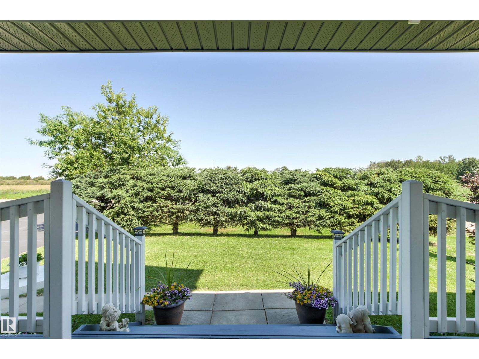 376 Paquin ST - 3