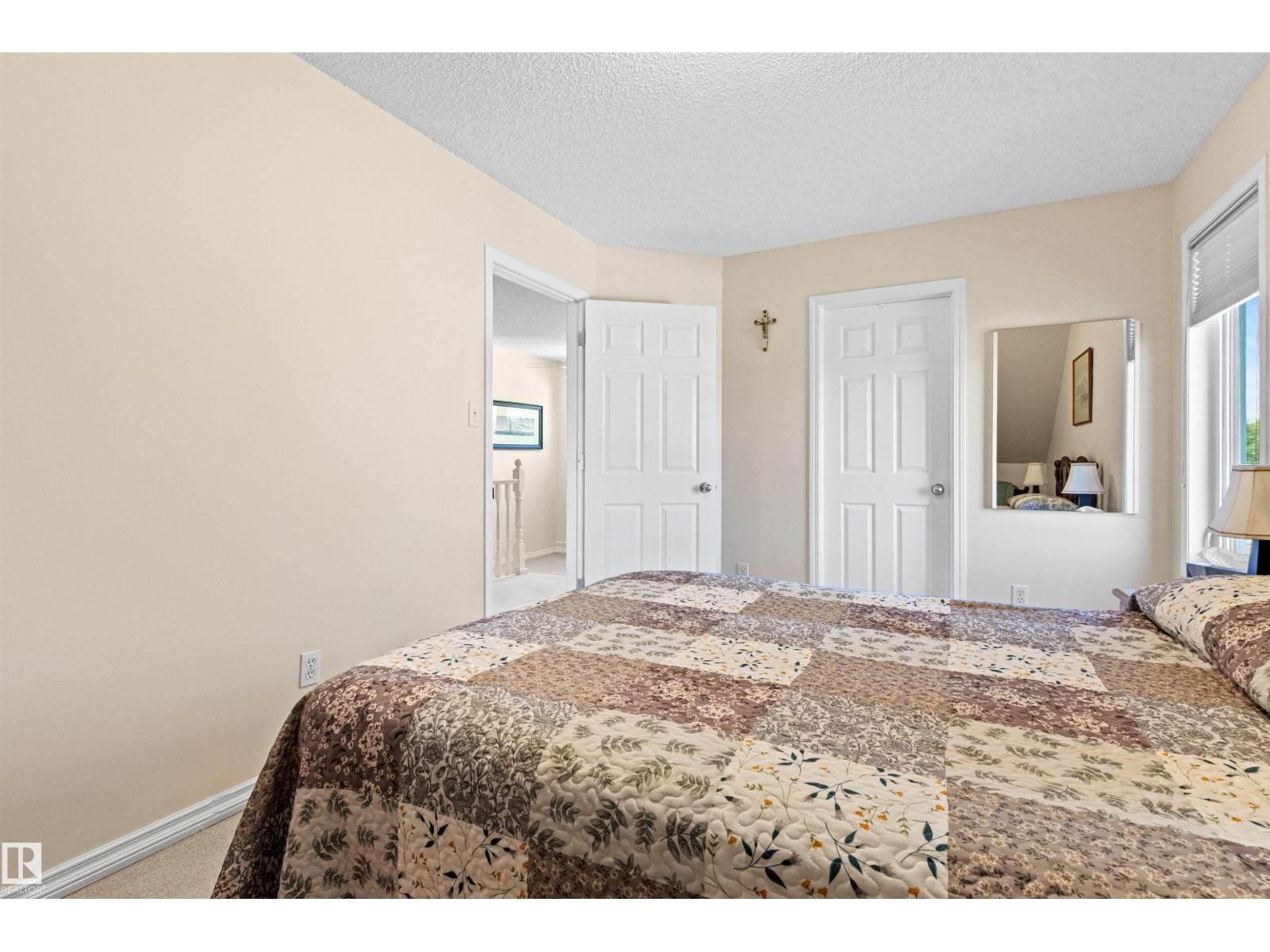 376 Paquin ST - 36
