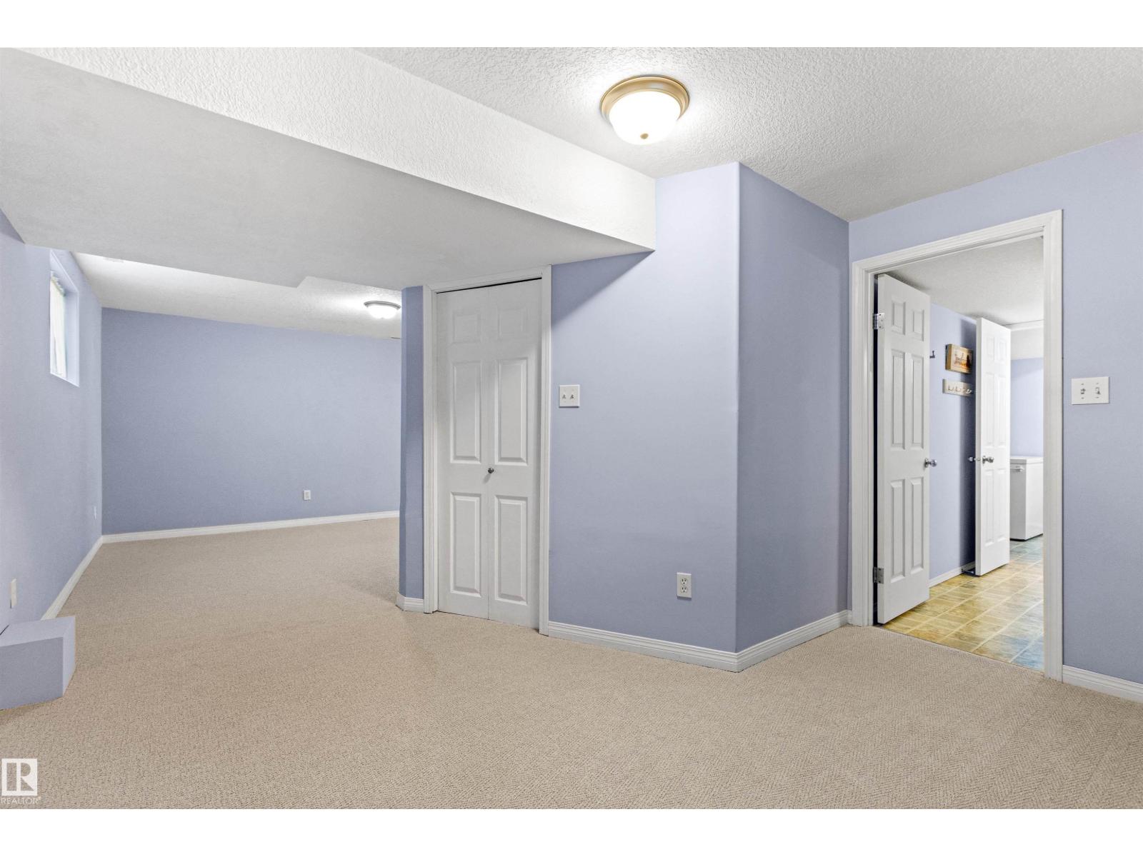376 Paquin ST - 42