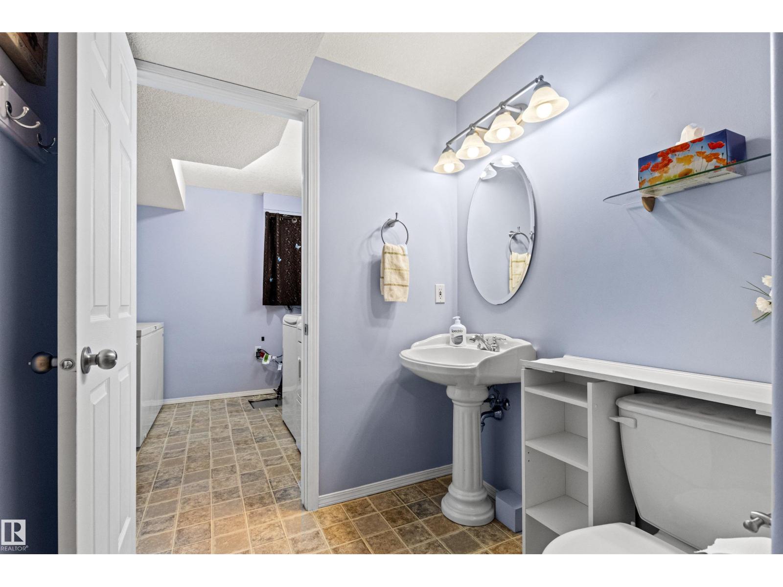 376 Paquin ST - 43