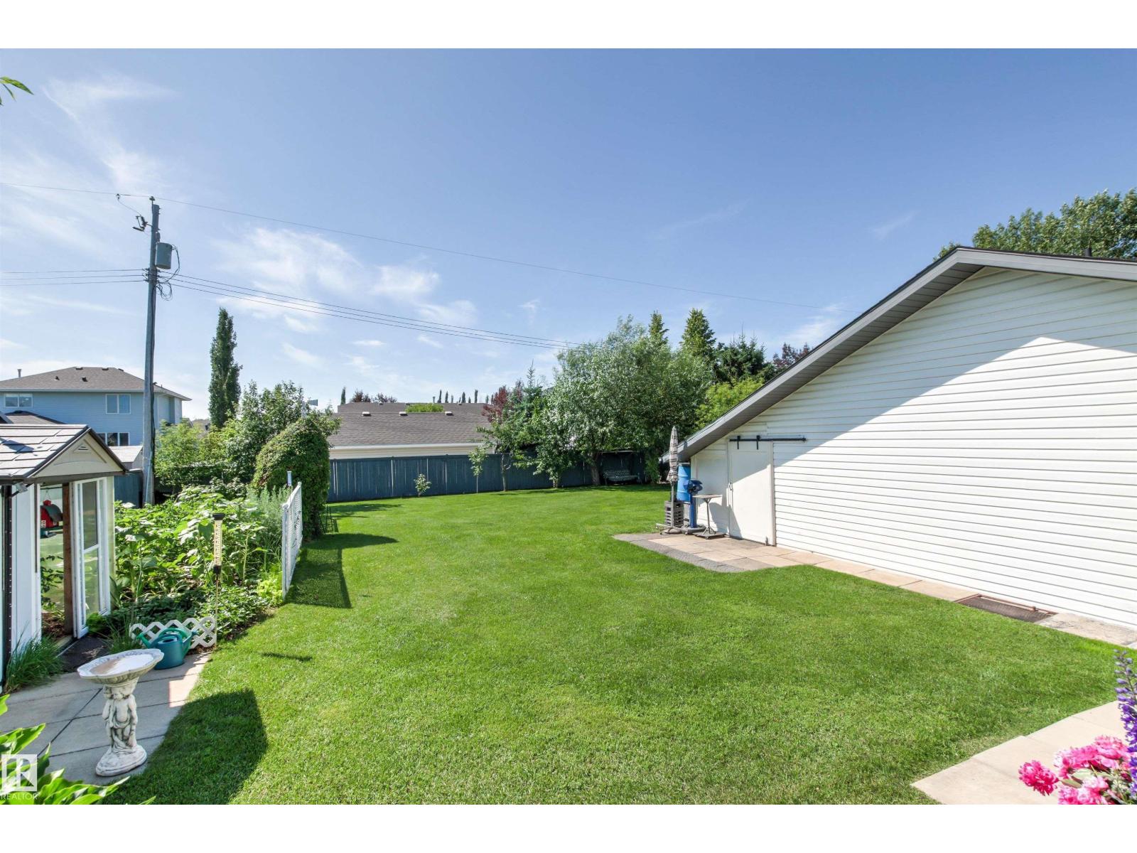 376 Paquin ST - 49