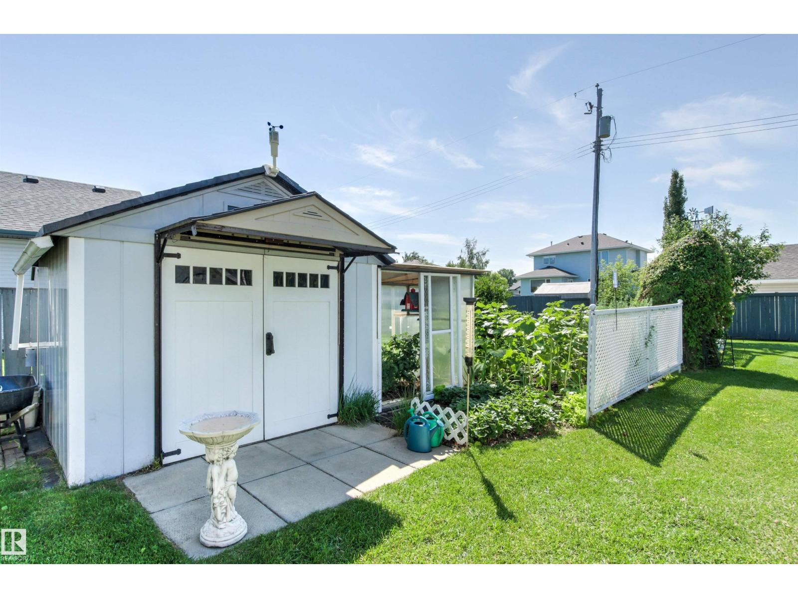 376 Paquin ST - 58