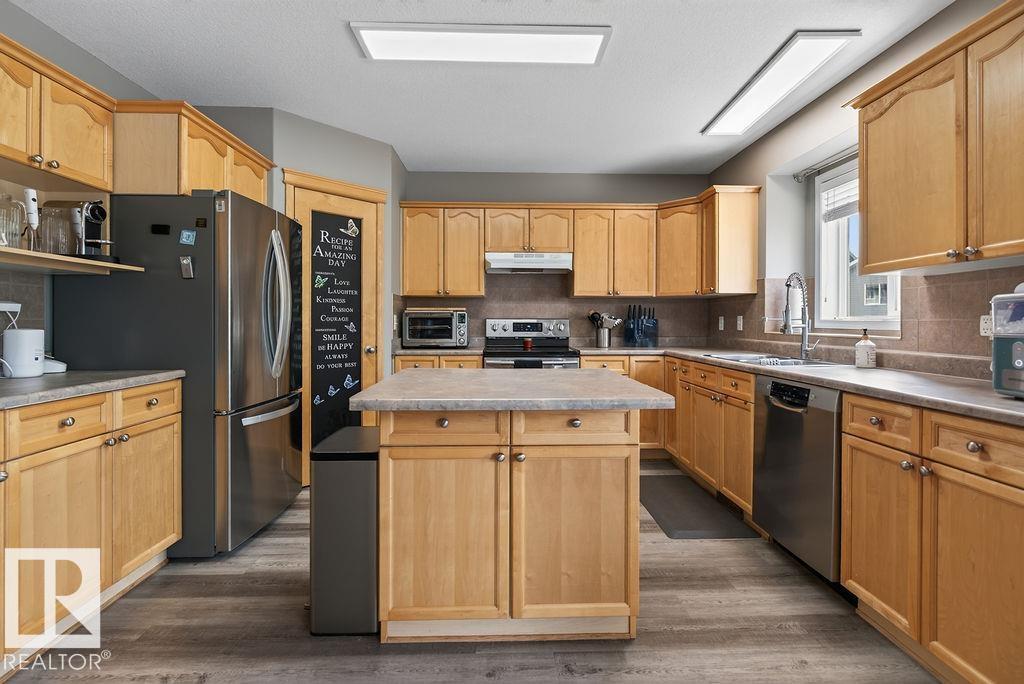 20431 57 AV NW - 15