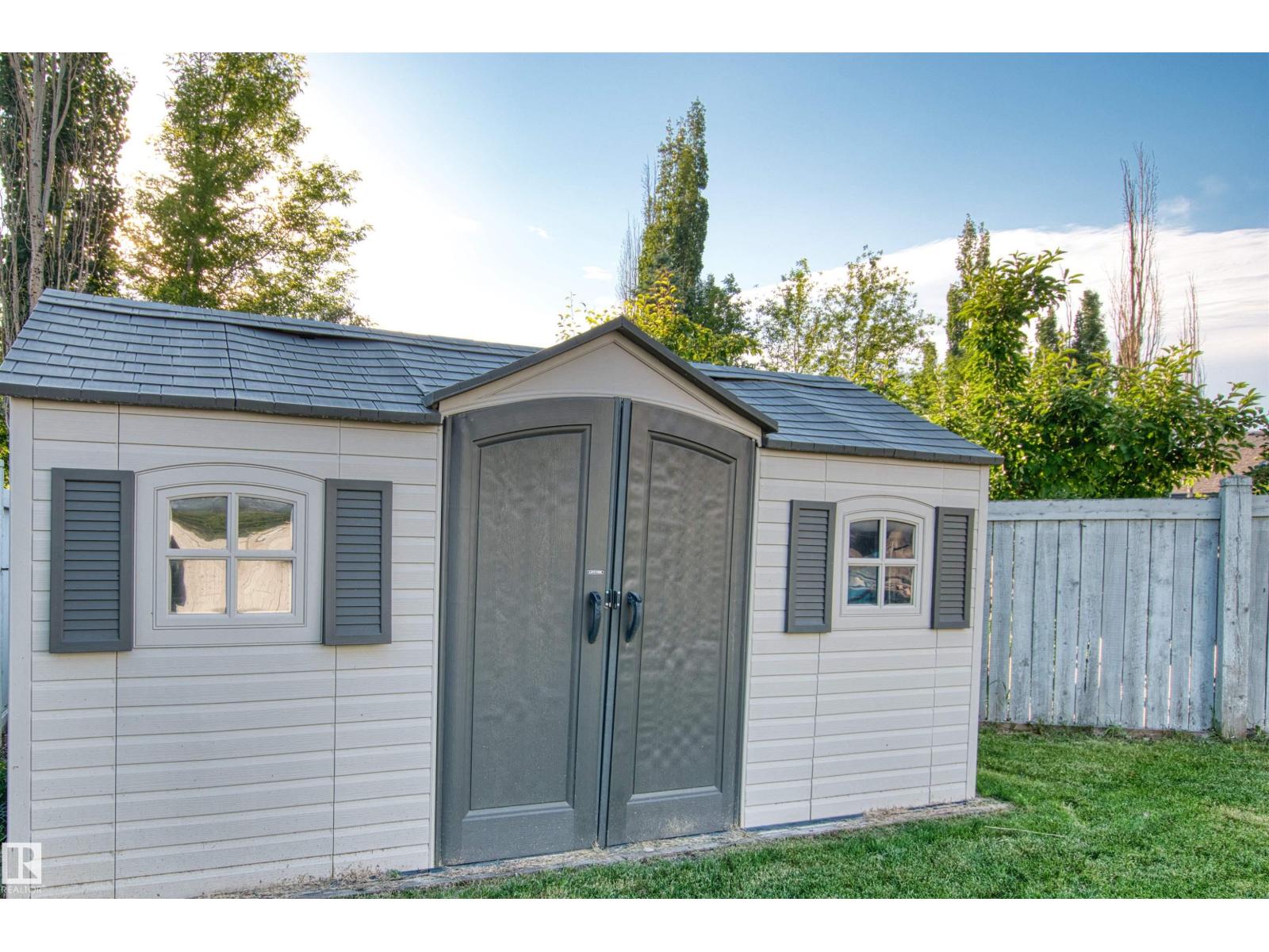 20431 57 AV NW - Image 48