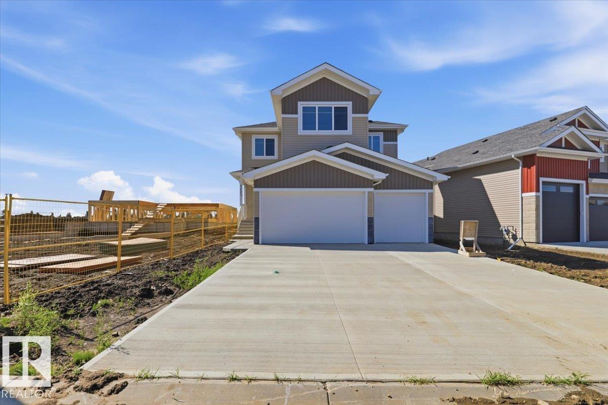 5221 47 ave - 2