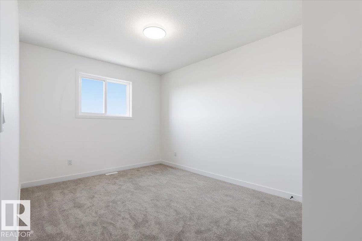 5221 47 ave - 36