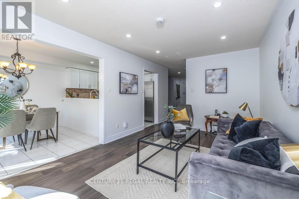 43 WATERTON CRESCENT - 13