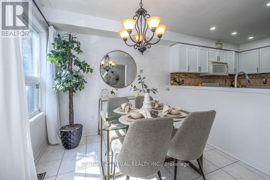 43 WATERTON CRESCENT - 15