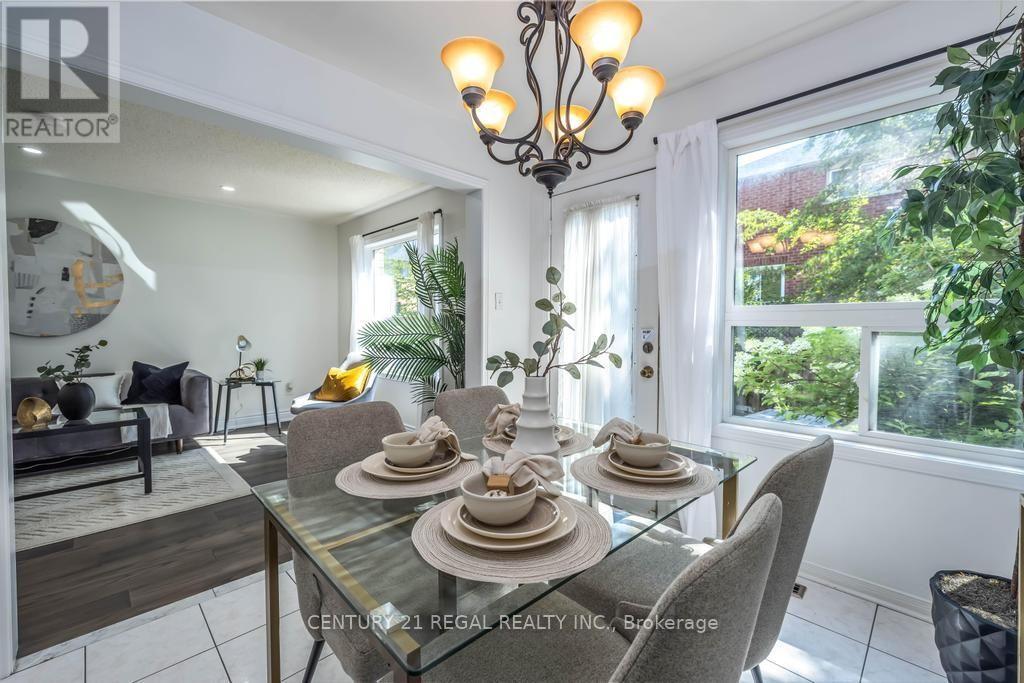 43 WATERTON CRESCENT - 16