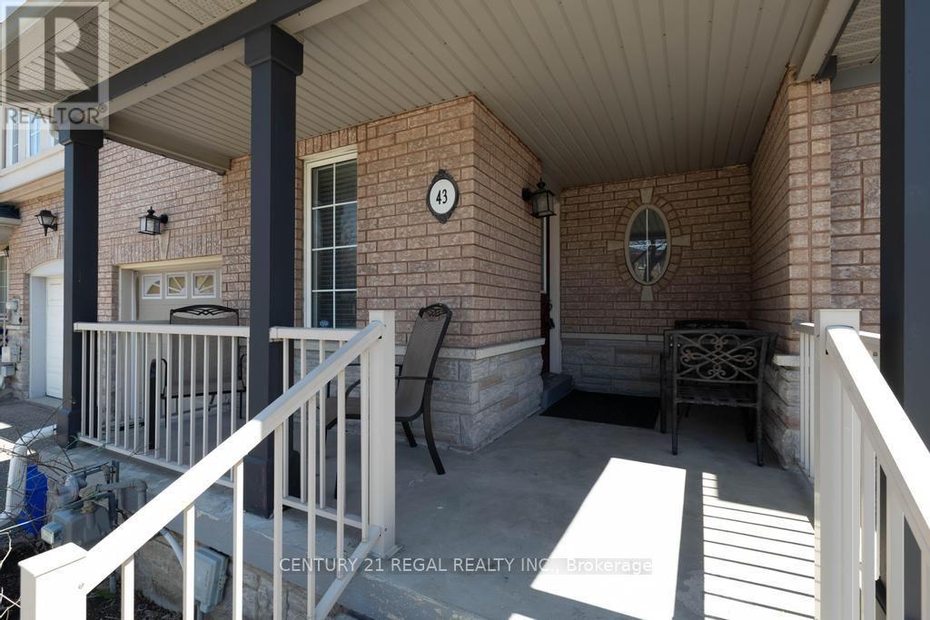 43 WATERTON CRESCENT - 3