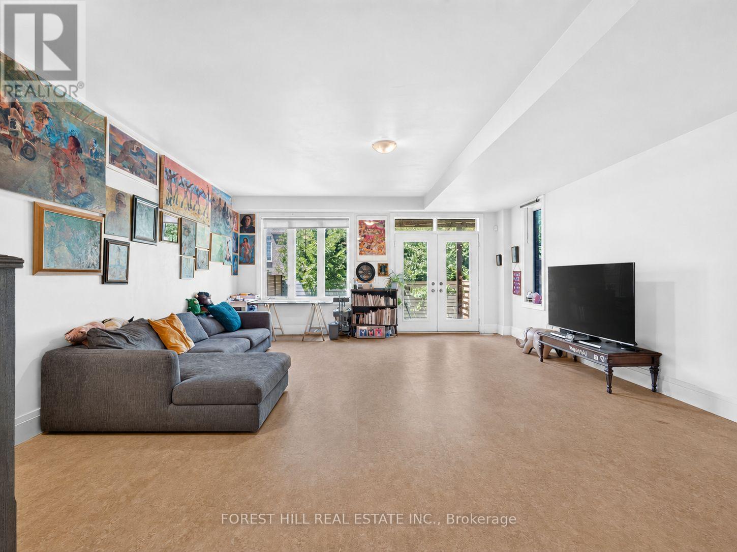 62 HESPERUS ROAD - 34