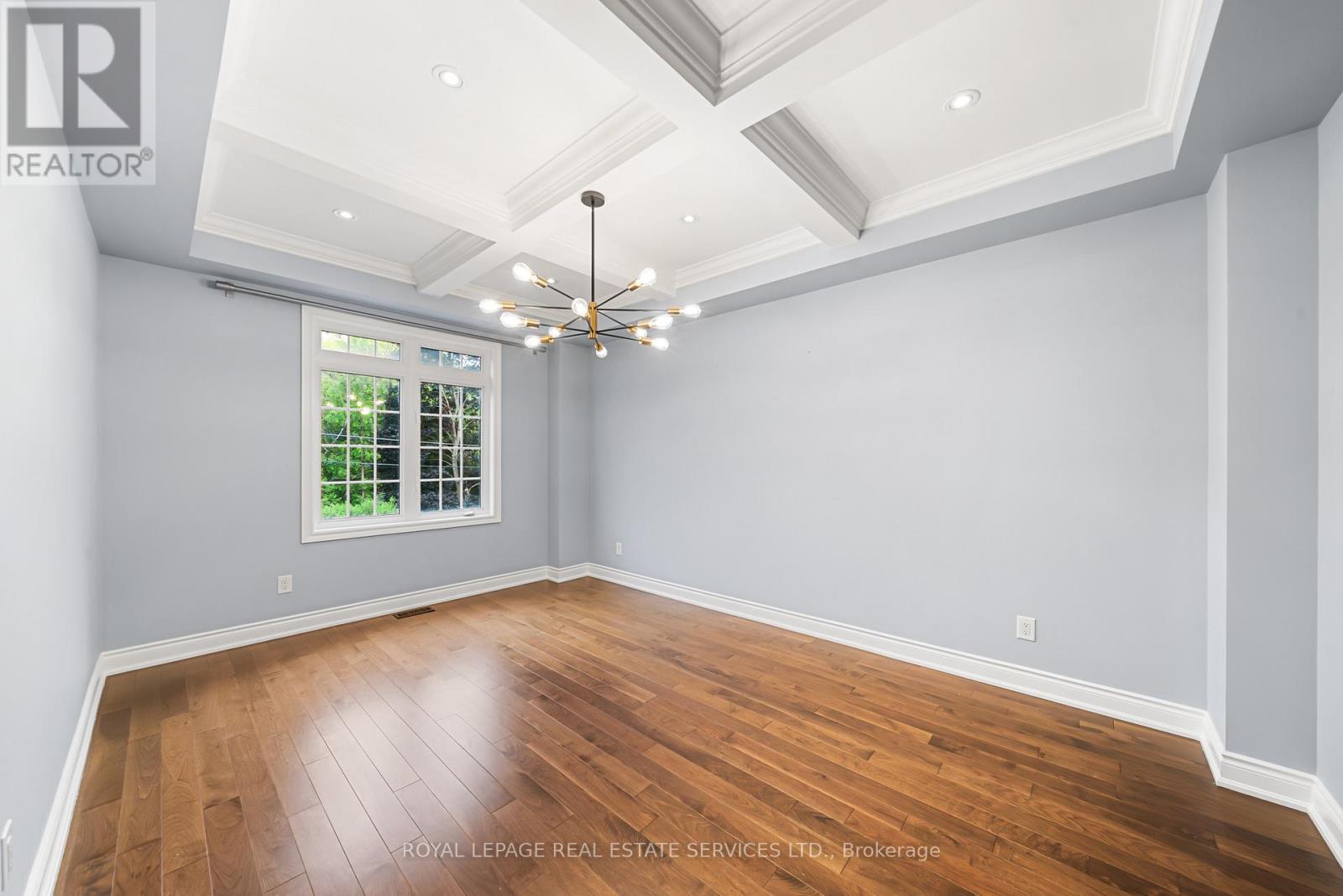 2083 GRANGE DRIVE - 15