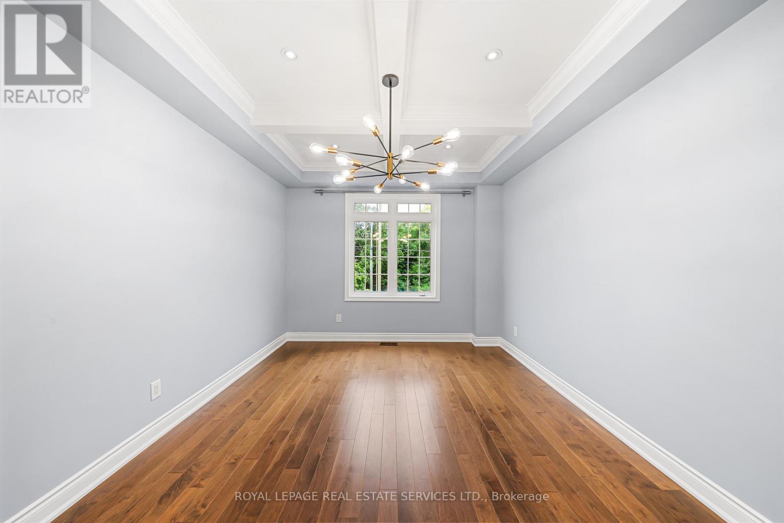 2083 GRANGE DRIVE - 16