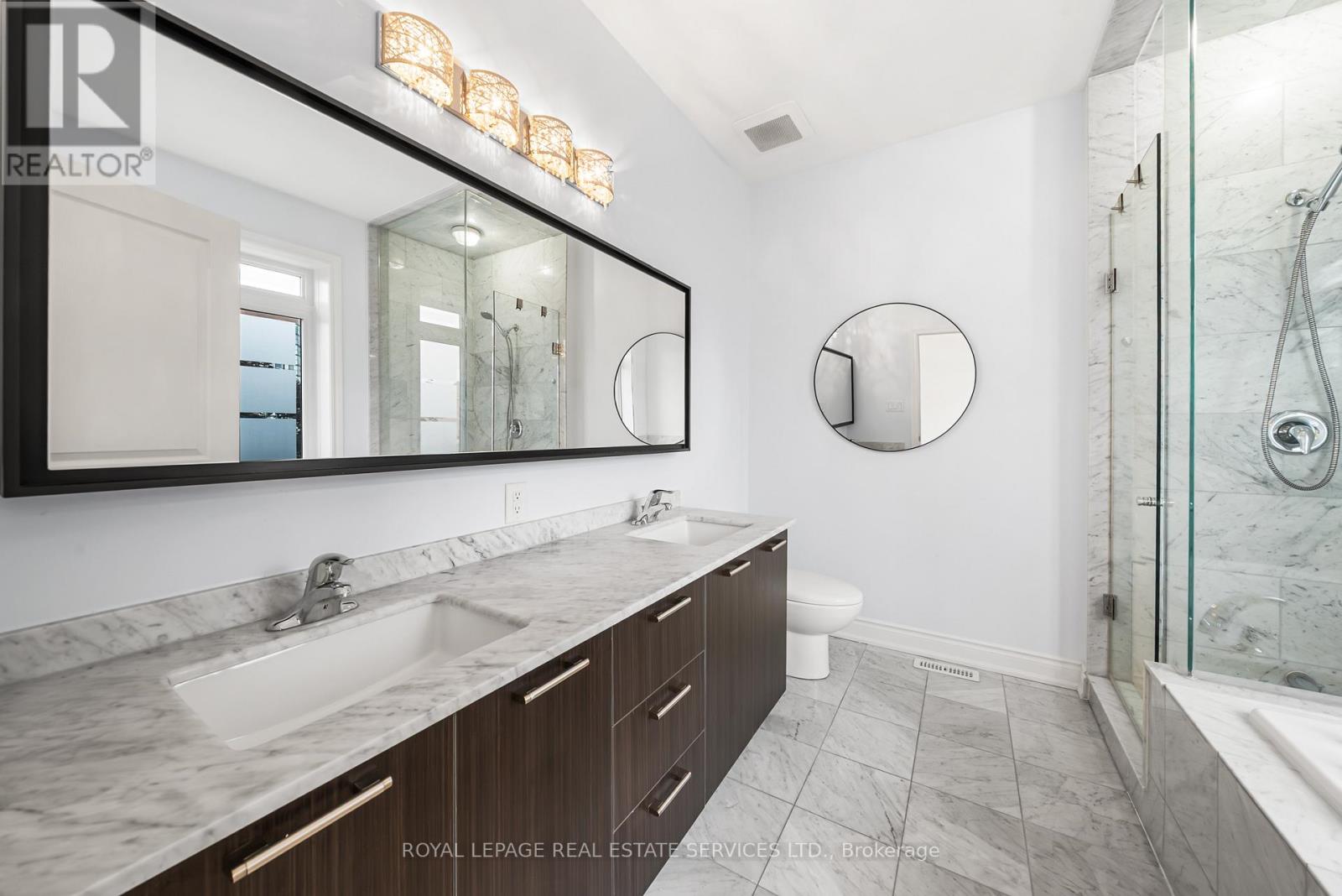 2083 GRANGE DRIVE - 27