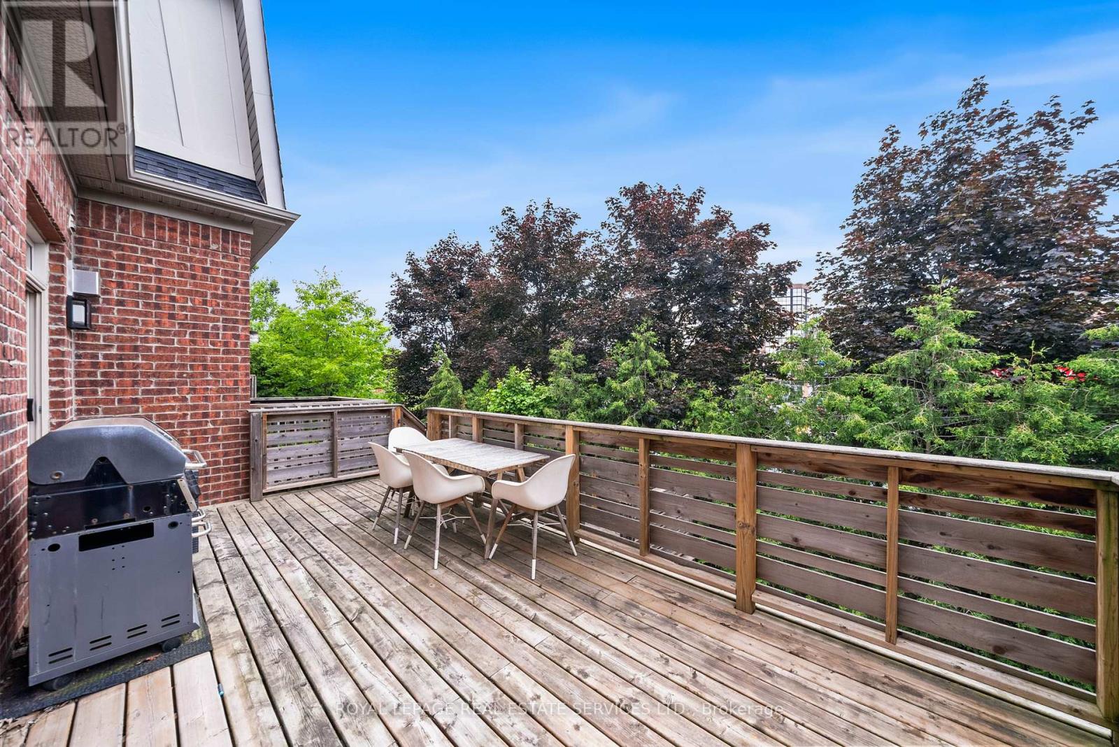 2083 GRANGE DRIVE - 42