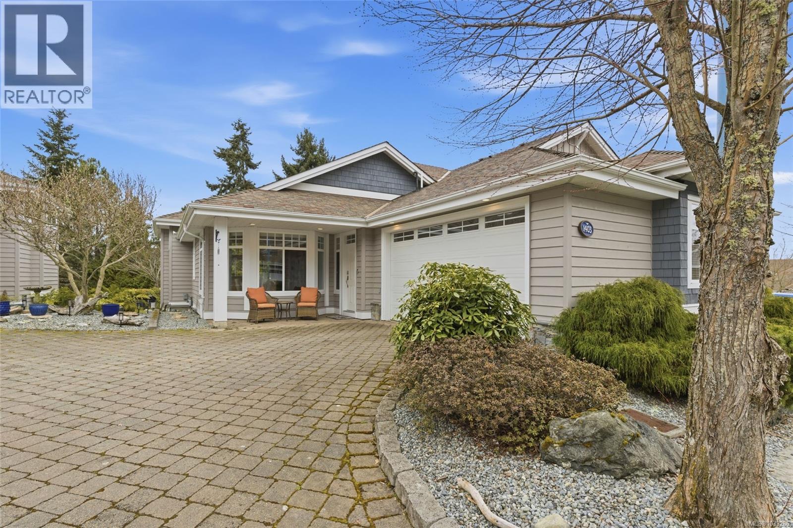 1403 Cape Cod Dr - 1