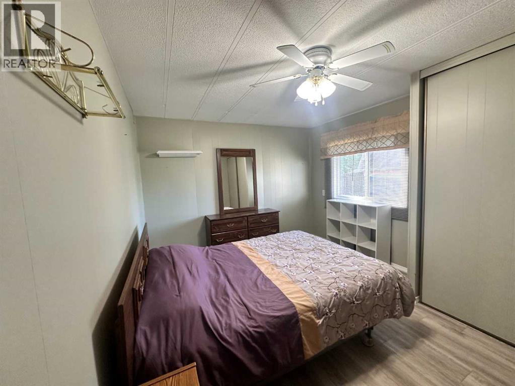 9309 93 Avenue - 15