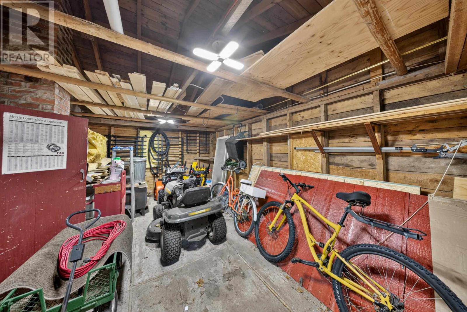 30 Rooley LN - 31