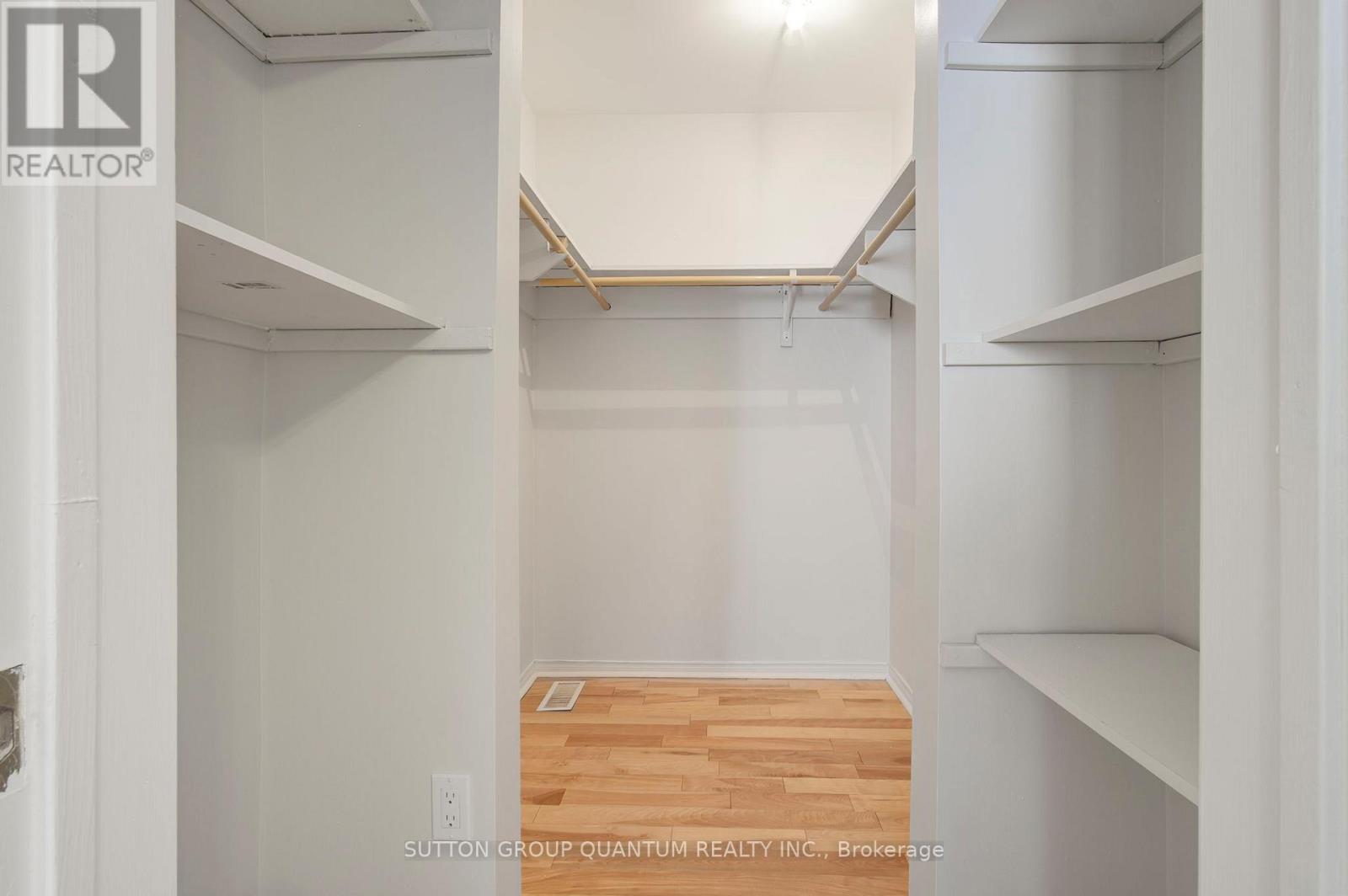#14 336 QUEEN STREET S - 25