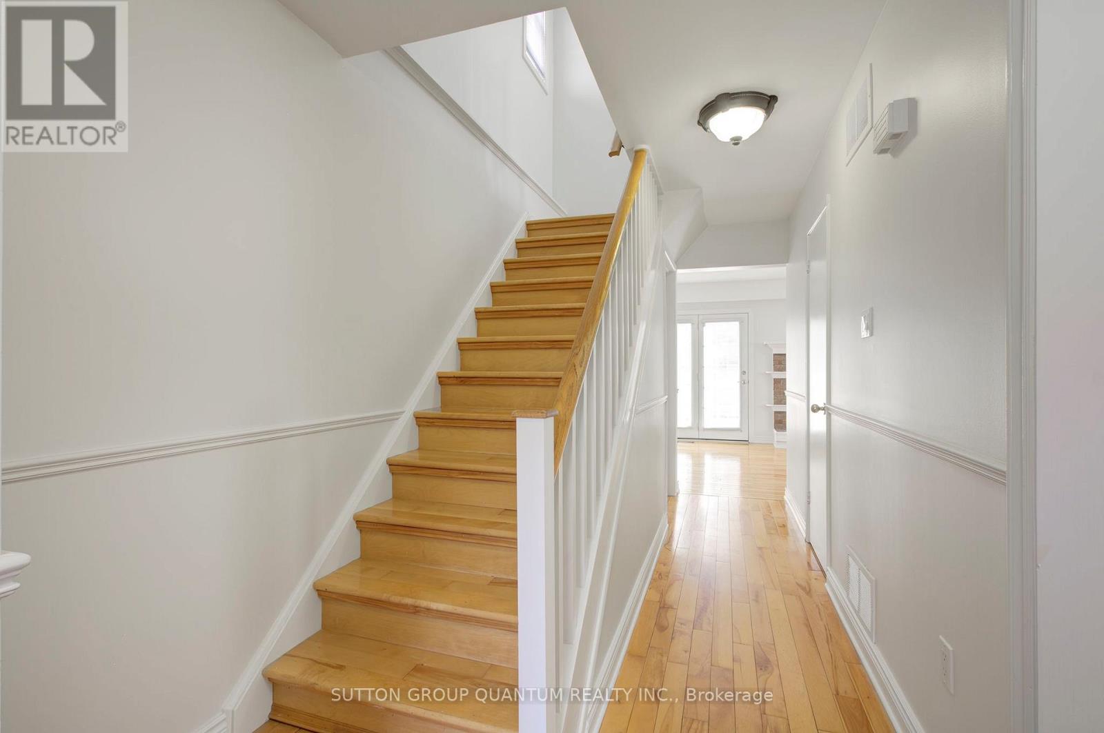 #14 336 QUEEN STREET S - 21