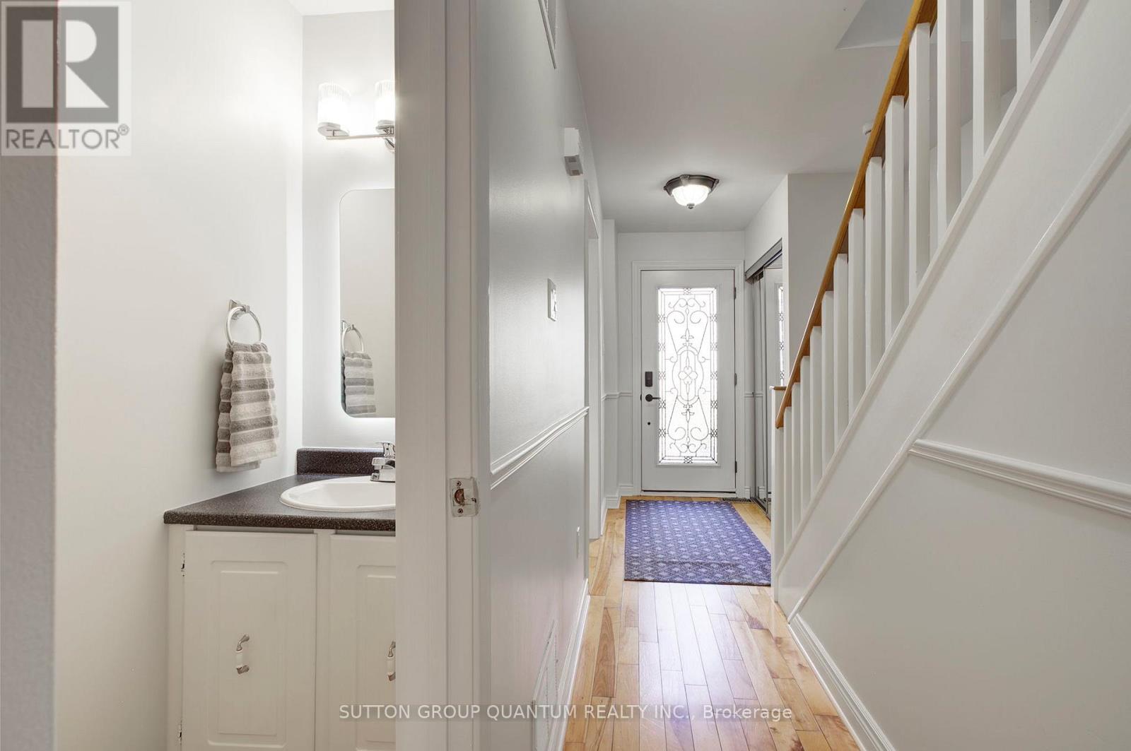 #14 336 QUEEN STREET S - 6