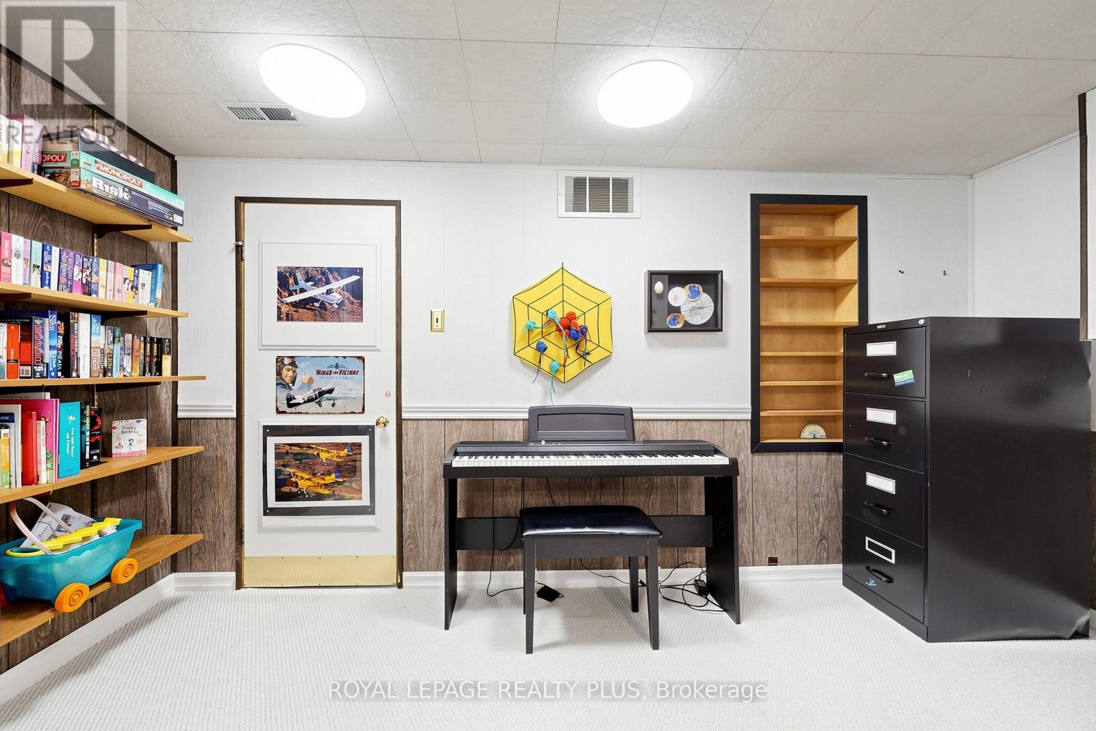 2359 BROOKHURST ROAD - 27